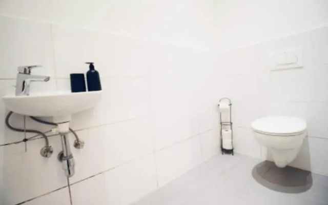 Lovely Bedroom Apt Near Augarten
