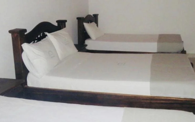 Hotel Colonial - Honda -