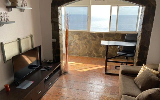 Apto boca cangrejo Netflix,parking,aire acondicionado y rent car
