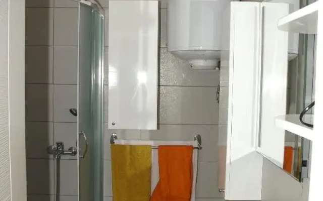 Apartment Max