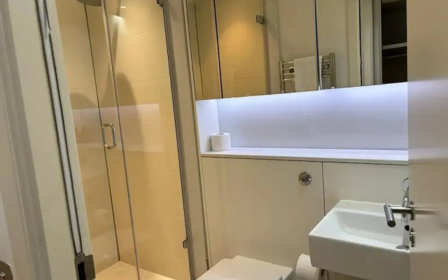 Extremely Central Quartermile Apartment Near Castle and University