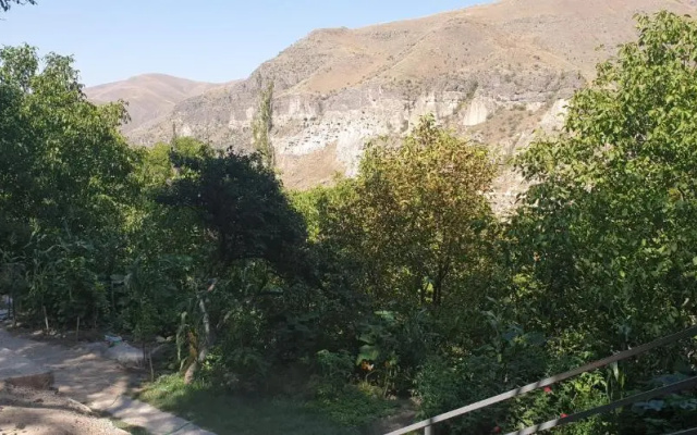 Hotel Vardzia Terrace