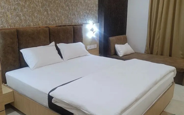 Hotel Satkar Inn