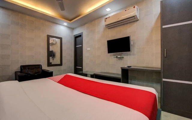 Oyo 17188 A K Residency