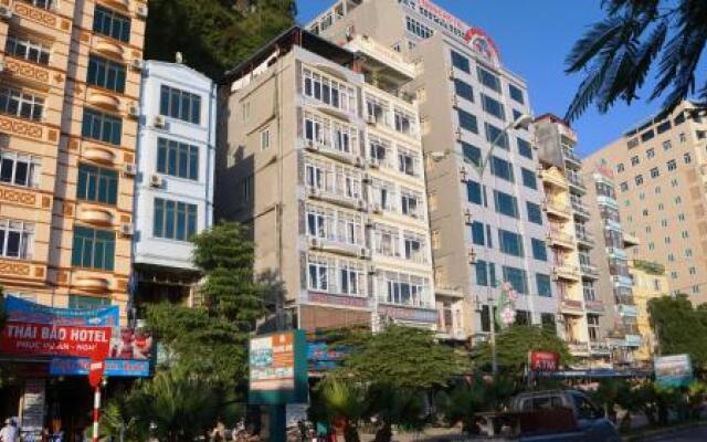 Ngoc Hoa Hotel Хайфон вид на фасад