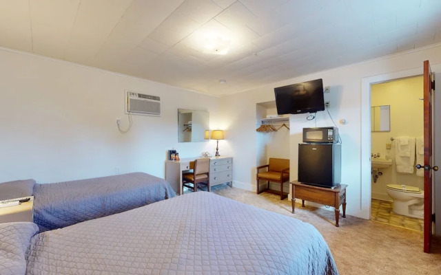 Circle Court Motel