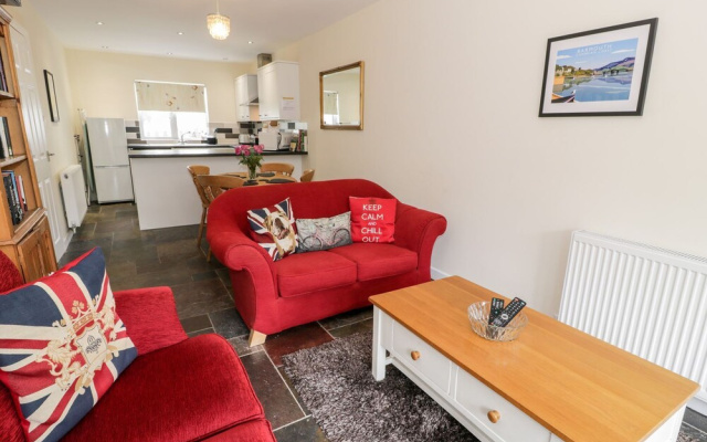 3 Riverside Bungalows