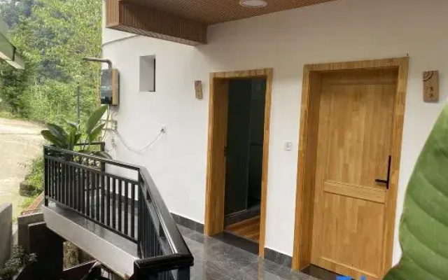 Wujian Private Hot Spring Homestay (Qingcheng Houshan)