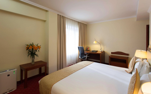Kempinski Hotel Khan Palace