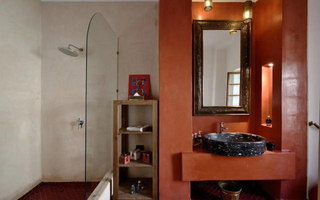 Riad Les Ammonites