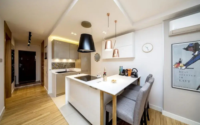 Golden Apartament by Your Freedom