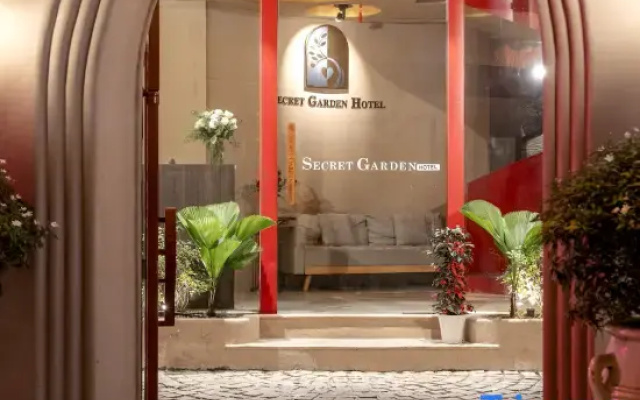 Secret Garden Hotel