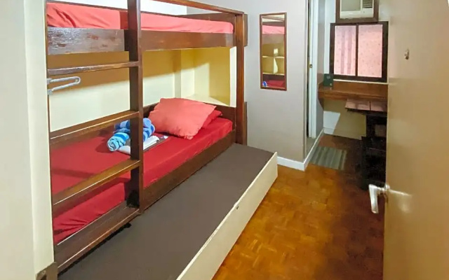 RedDoorz @ Sukitel Budget Hotel Nasugbu