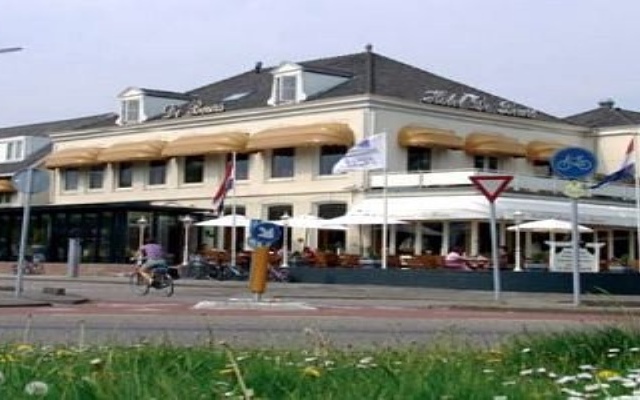 Отель De Beurs Нидерланды, Хофддорп - отзывы, цены и фото номеров - забронировать отель De Beurs онлайн вид на фасад