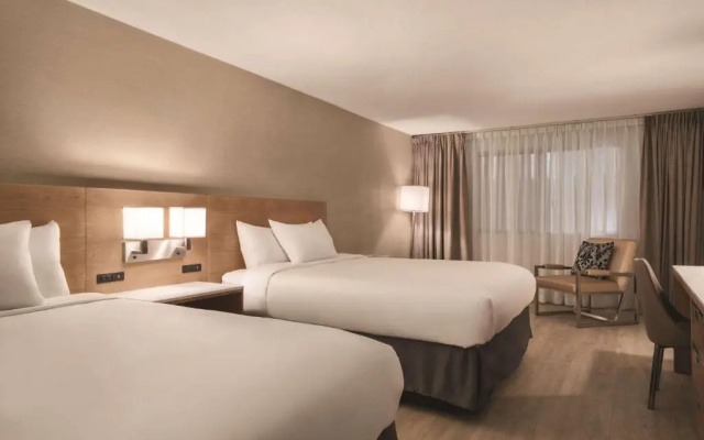 Clarion Hotel Milwaukee Airport