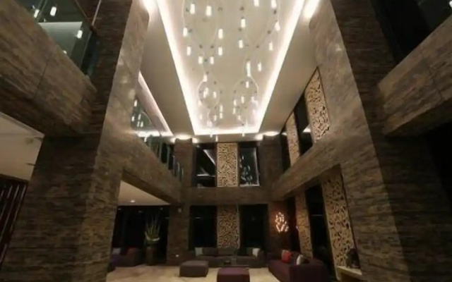 Imperial Dynasty Exquisite Hotel