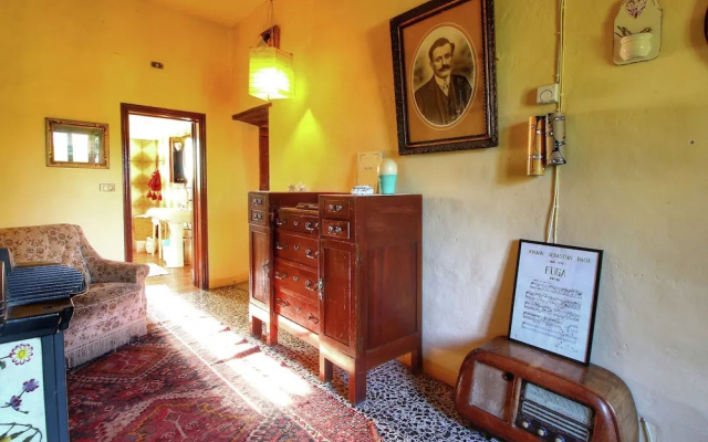 Holiday Home in Anghiari With Garden, Parking, Barbecue