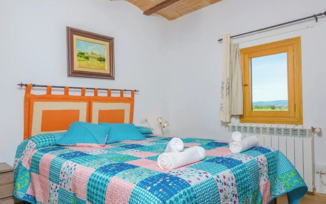 Rustic House in Montuiri With Private Pool