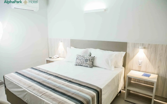 AlphaPark Hotel