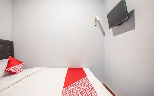 Urbanview Hotel Arafuru Residence Duren Sawit