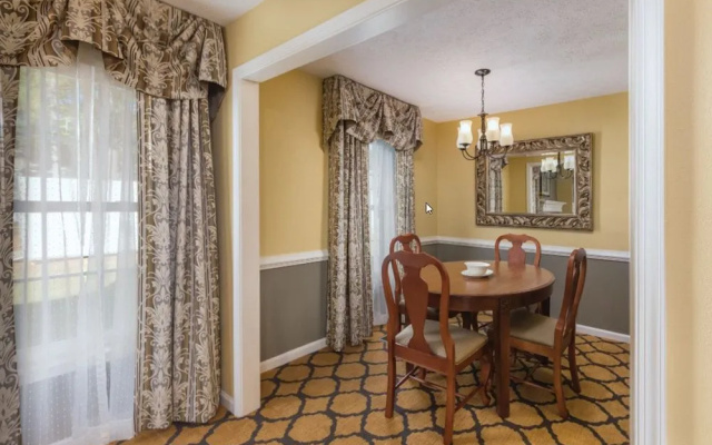 Come Enjoy Wyndham's Patriot's Place