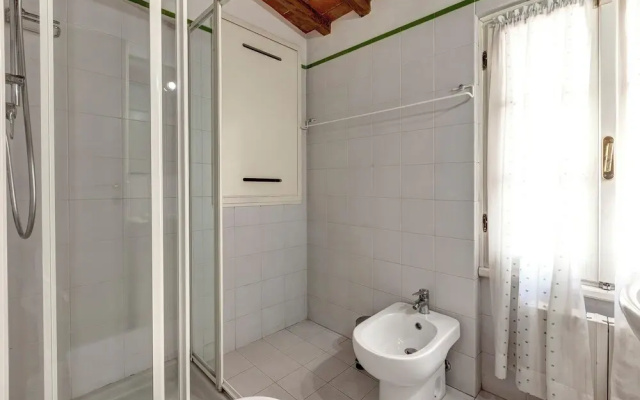 Farinata Apartment by Mamo Florence