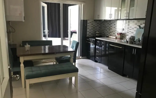 Zanos Apartments