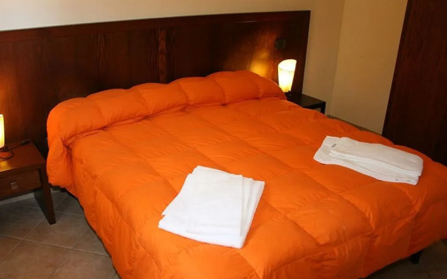 Red Hotel SantElia