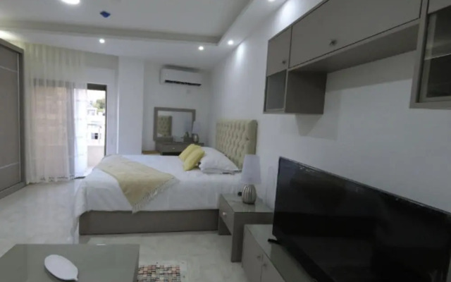 Amazing one Bedroom Apartment in Amman,elwebdah 1