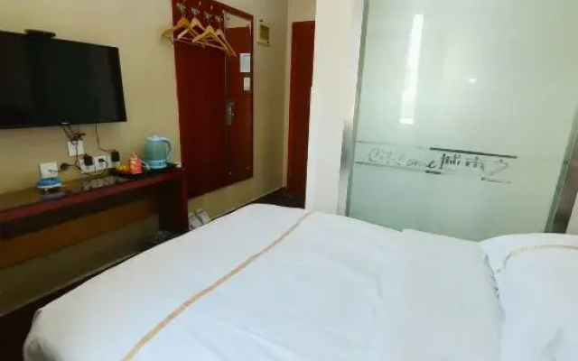 Sea Star Hotel