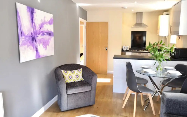 Razia Apartments