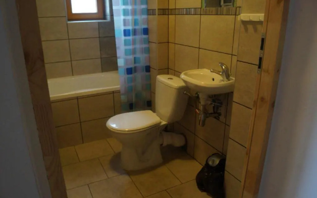 Schronisko PTTK Hala Szrenicka