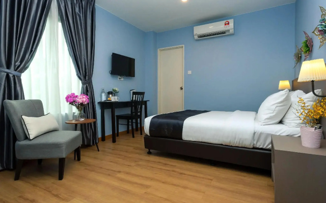 Oyo 490 Dk Hotel
