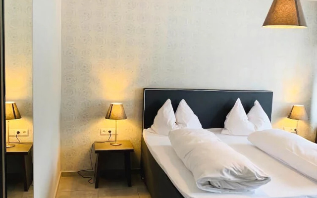 Akropolis Hotel