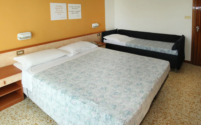 Mini Hotel