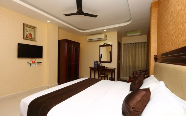 OYO 10017 RB Grand Residency