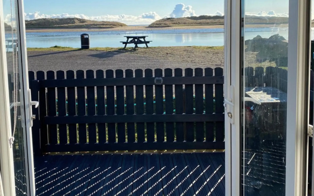 Beachfront Lodge, Lossiemouth Bay