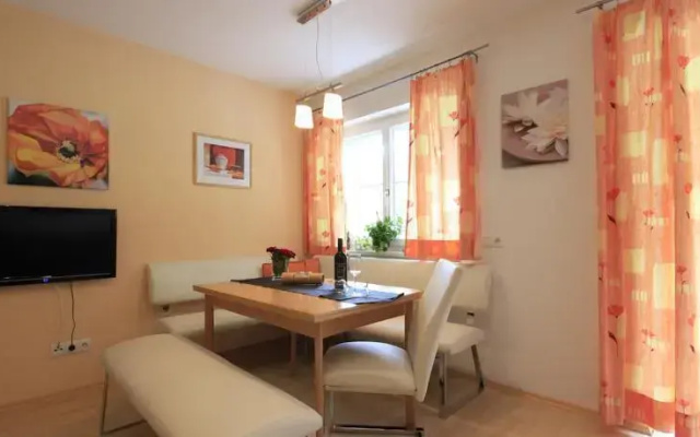 Ferienwohnung Höllrigl