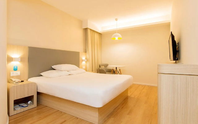 Hanting Hotel Baotou Railway Station