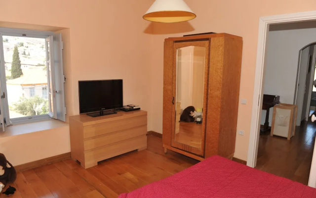 Zeus House