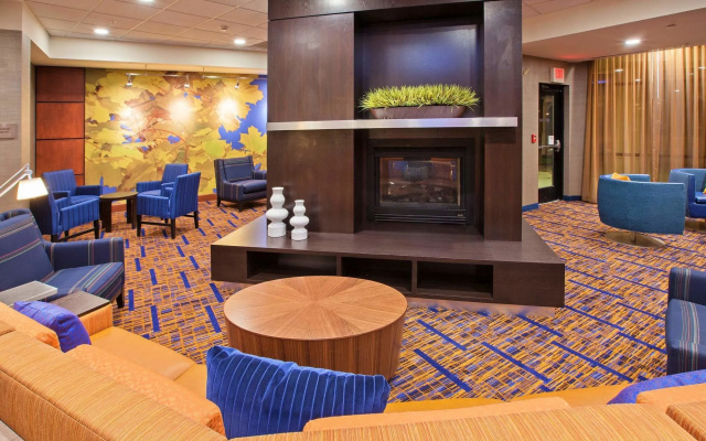 Courtyard by Marriott Louisville Northeast