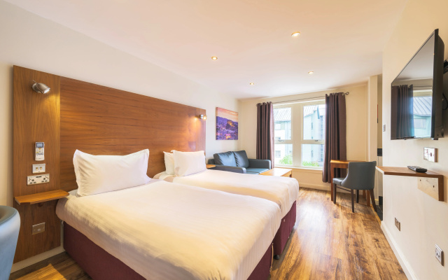 Holyrood Aparthotel