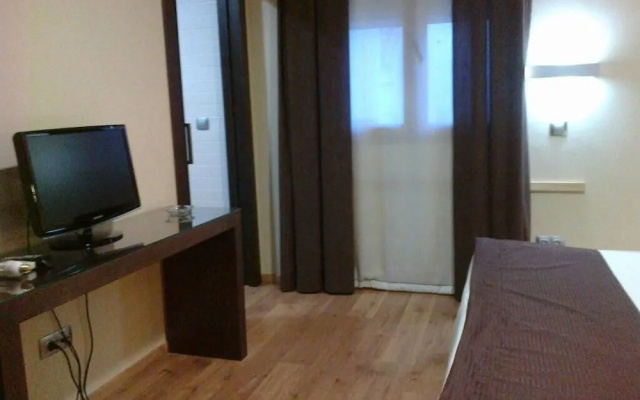 Hotel Anabel Baza