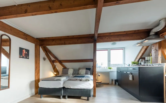 Modern Apartment in Egmond aan Zee with TV