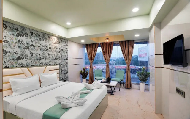 Hotel Regal Heaven