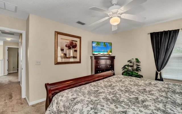 2615 Emerald Island
