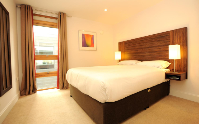 PREMIER SUITES PLUS Bristol Cabot Circus