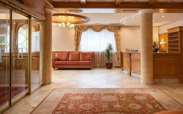 Beverly Alps Hotel & Spa