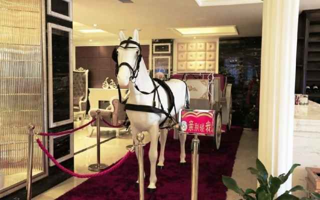 Shidongjin Art Hotel (Xixia Yigao Branch)