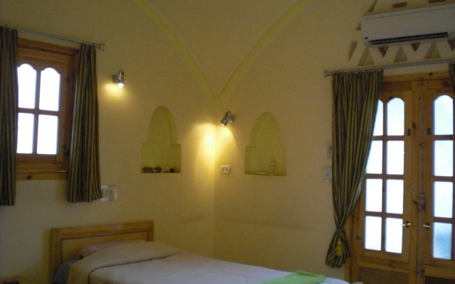 El Fayrouz Hotel